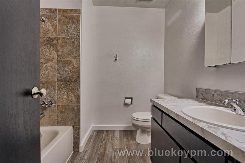 3 Bed and 1.5 Bath Near Heritage High School in Orchards in VANCOUVER