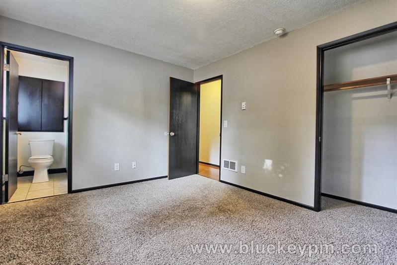 3 Bed and 1.5 Bath Near Heritage High School in Orchards in VANCOUVER, WA 98682